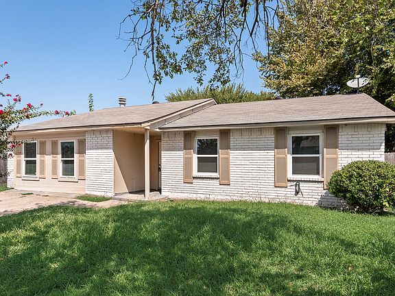 2nd image of 417 Green Canyon Dr