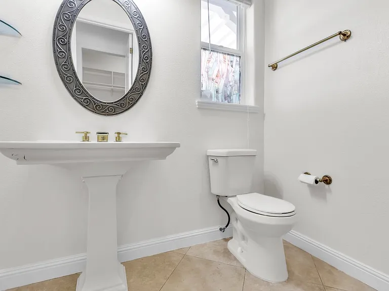 5237 Sunridge Dr — Photo 25