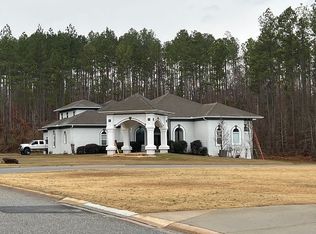 1018 Porter Cir, Gray, GA 31032