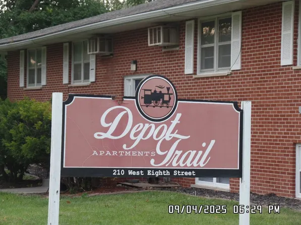 210 W 8th St, Woodward, IA 50276