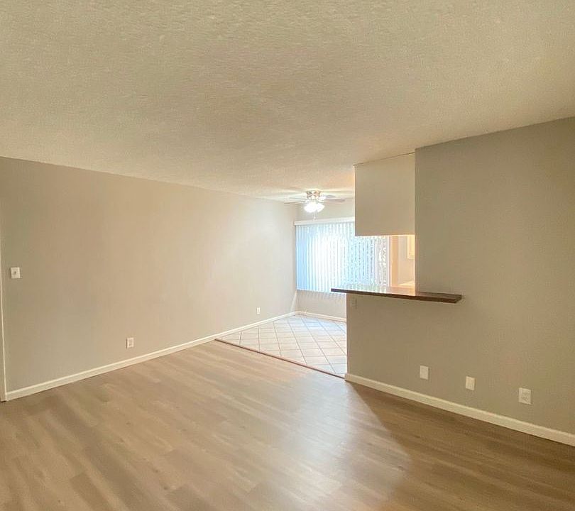 1st image of 12730 Matteson Ave APT 5