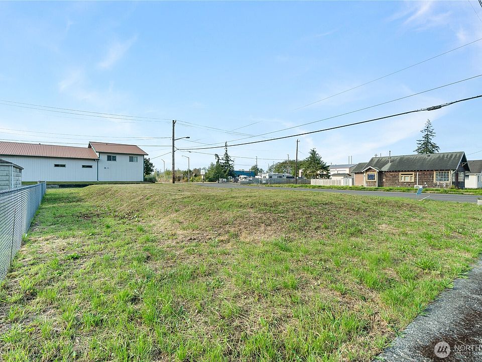 1st image of 601 & 607 23rd Street