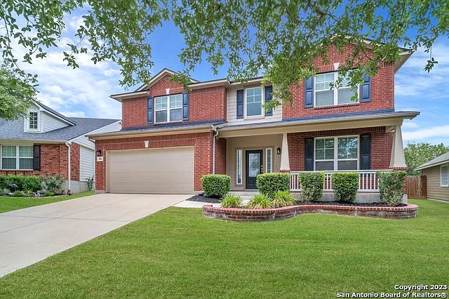 5 bed, 3.0 bath, 2954 sqft, $2,300 — Photo 2