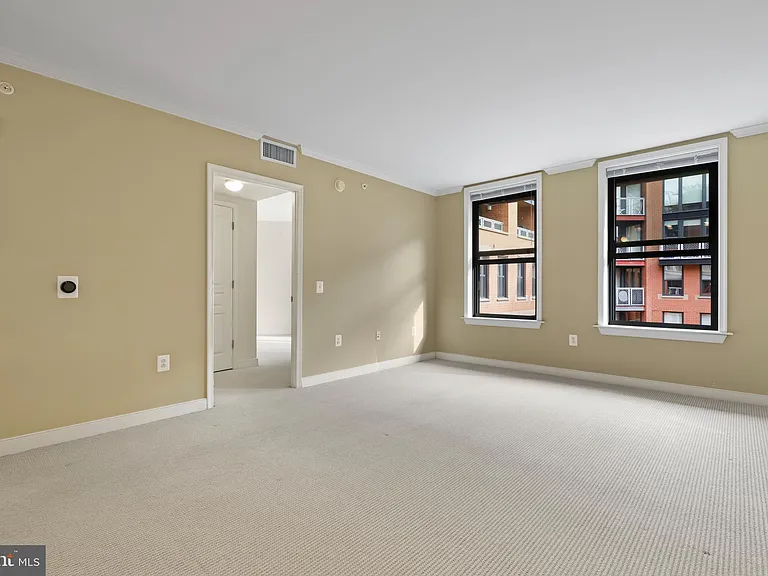 616 E St NW #1005 — Photo 17
