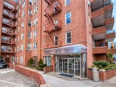 3311 Shore Pkwy APT 6J, Brooklyn, NY, 11235