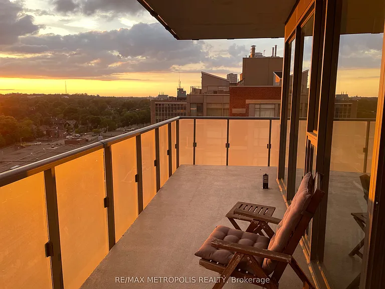 1815 Yonge St #1204 — Photo 7