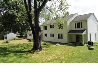 2 Sunset Rdg, Danbury, CT 06811