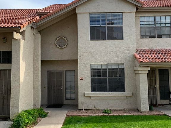 2nd image of 3930 W Monterey St Unit 105