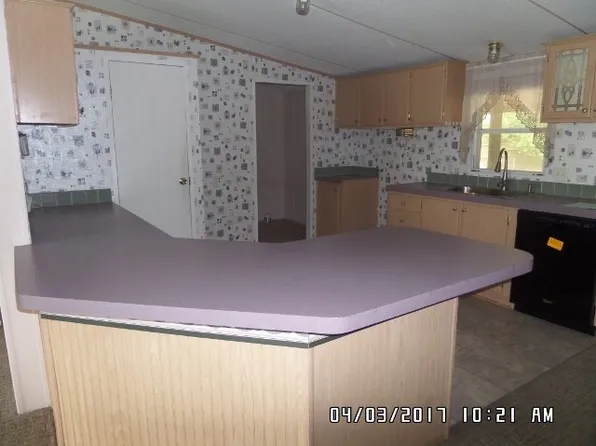 1371 Cate Rd, Brunswick, GA 31525