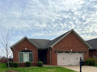 2316 Turnberry Dr, Jeffersonville, IN 47130