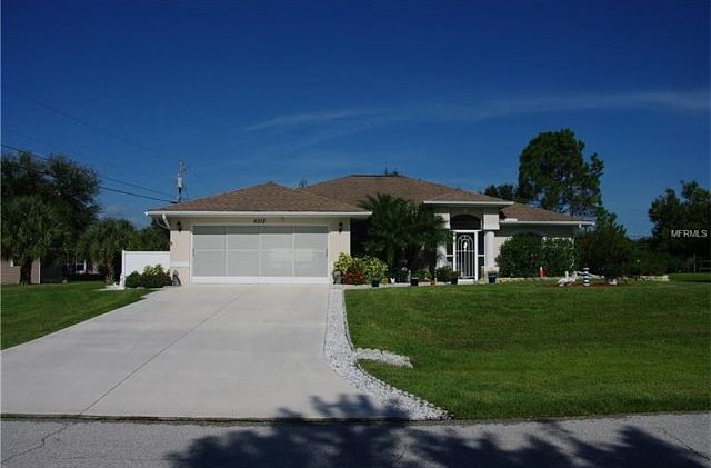 1st image of 6312 Hera St