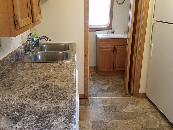 5th image of 710 Glidden Ave
