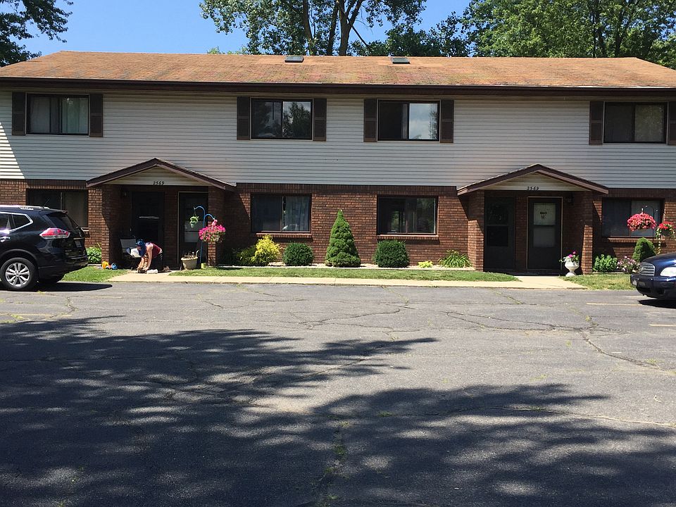 Four unit townhouse
