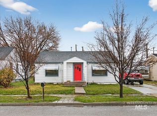 512 S Hayes Ave, Emmett, ID 83617