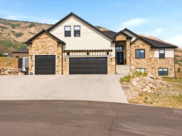 838 E Mountain Rd, North Ogden, UT 84414