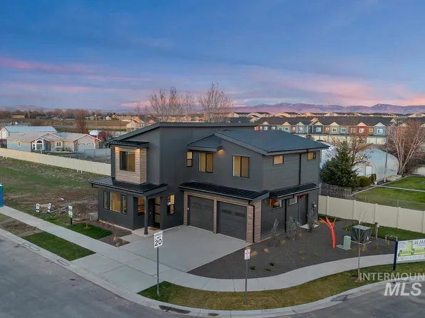 60 N Feather Reed Ave, Meridian, ID 83642