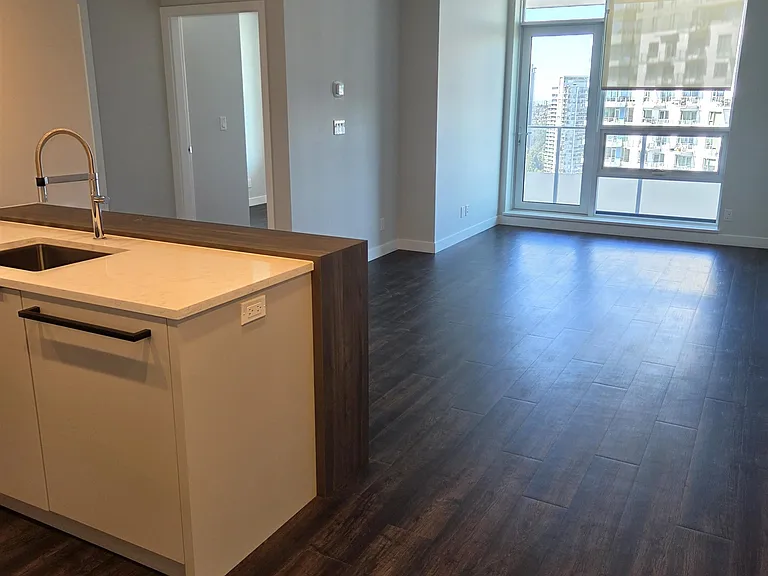 567 Emerson St #2410 — Photo 5