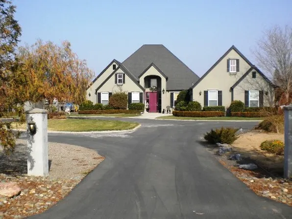 30465 E Edwards Ave, Oakdale, CA 95361