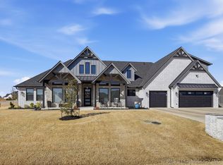 15903 E 106th St N, Owasso, OK 74055