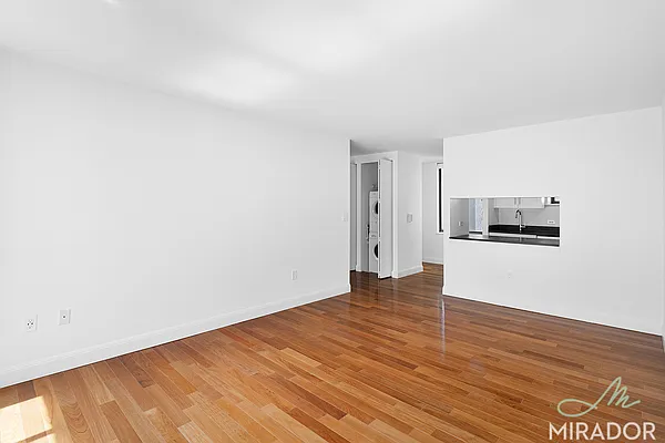 Rented by Mirador Real Estate | media 33