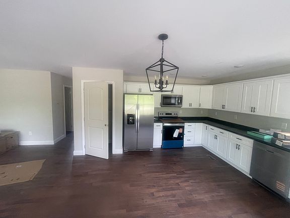 4th image of 514 Hensley Dr #1