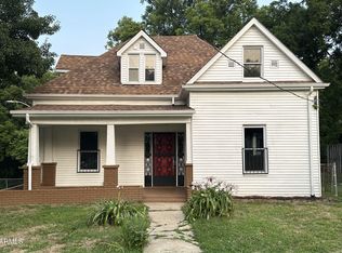 2560 Selma Ave, Knoxville, TN 37914