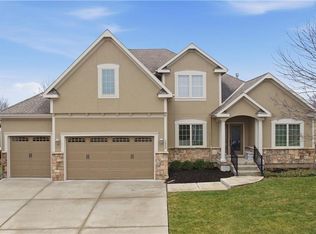 1559 Brompton Ln, Raymore, MO 64083