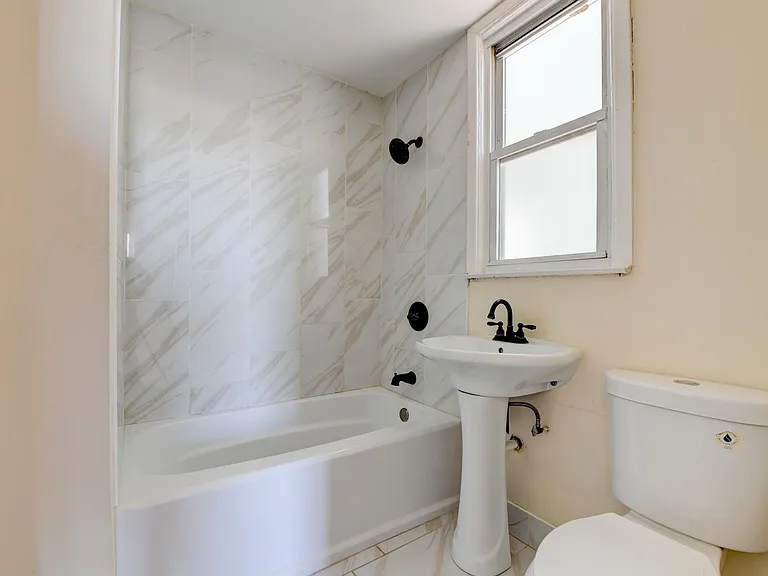 667 Liberty Ave #1 — Photo 10