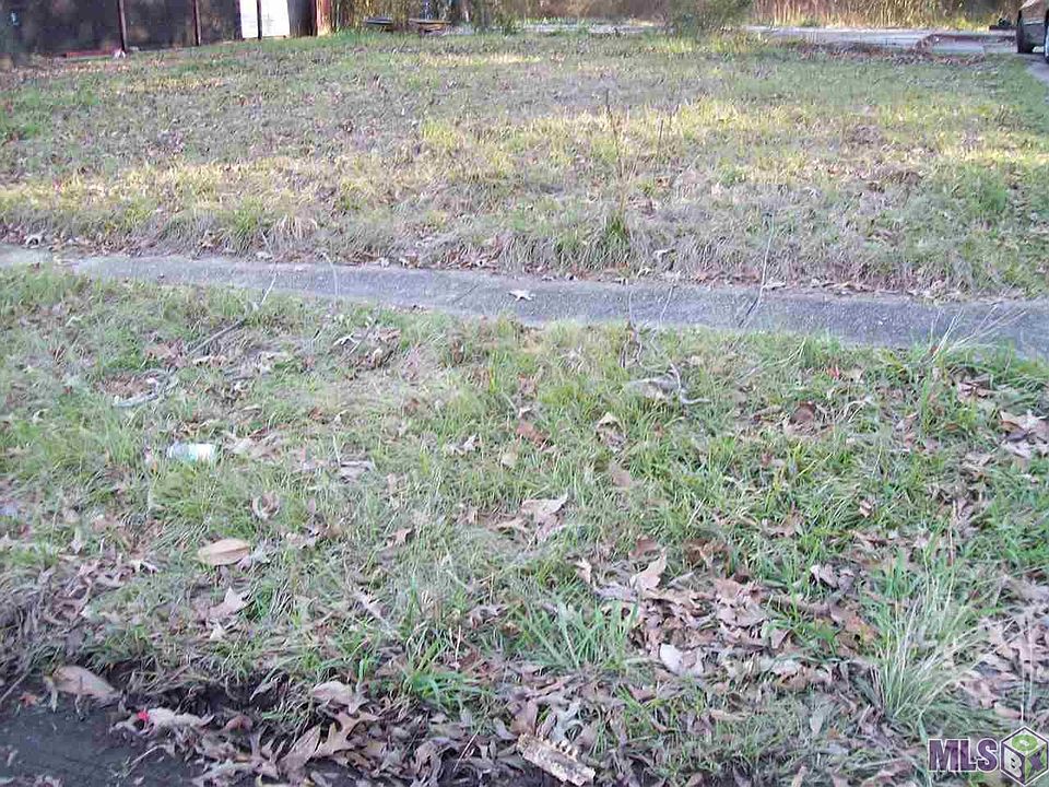 2nd image of 11624 Glenda Dr