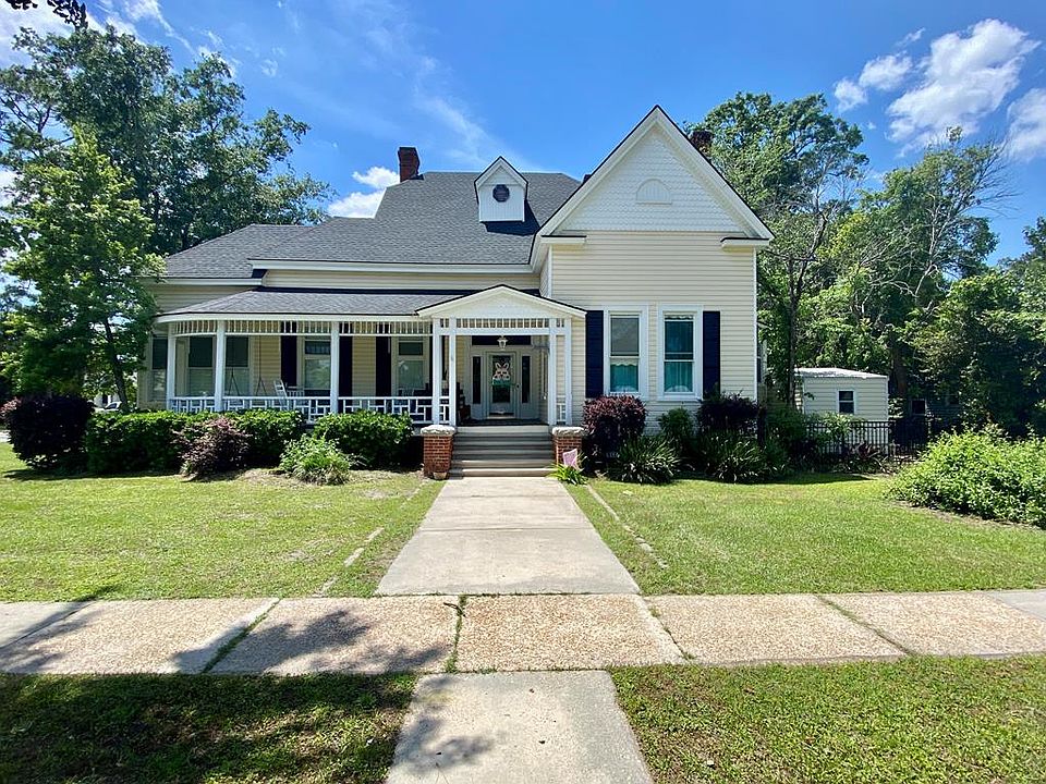 1st image of 316 S Hutchinson Ave