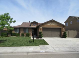 5922 W Donner Ave, Fresno, CA 93722