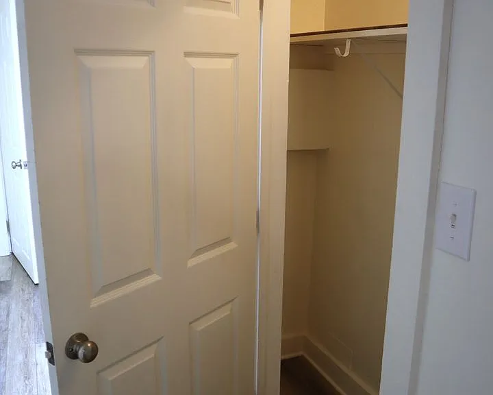 1144 Philadelphia St — Photo 13