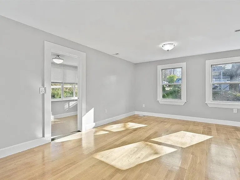 110 Mineral Springs Rd #A — Photo 2