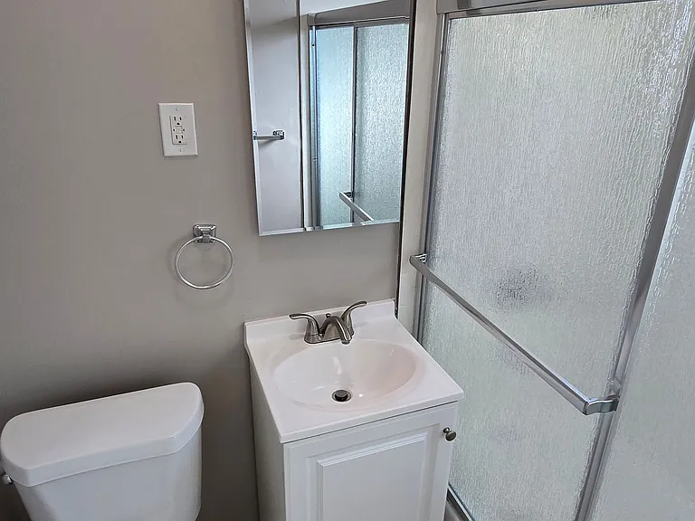 1140 E Elk Ave #7 — Photo 7