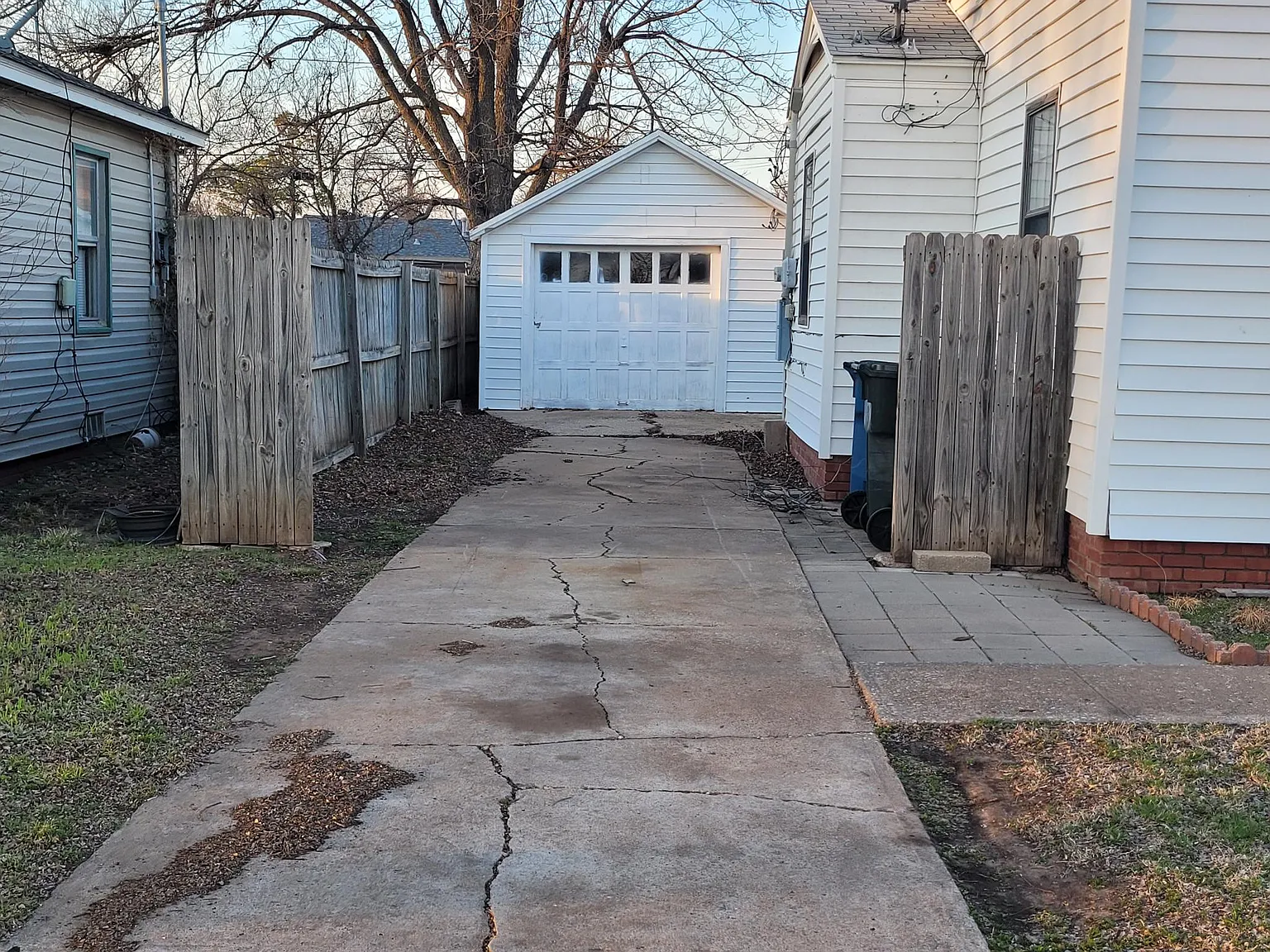 2 bed, 781 sqft, $900 — Photo 3