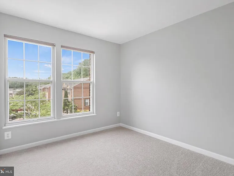 12774 Silvia Loop — Photo 18
