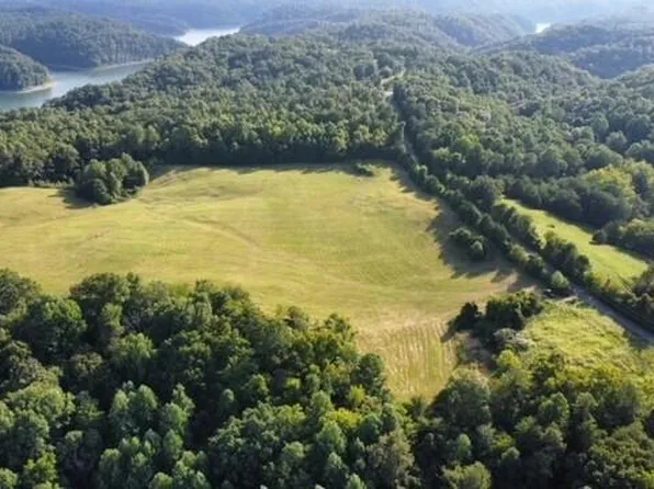 371 Dug Rd, Monticello, KY 42633