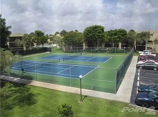 8005 SW 107th Ave APT 319, Miami, FL 33173