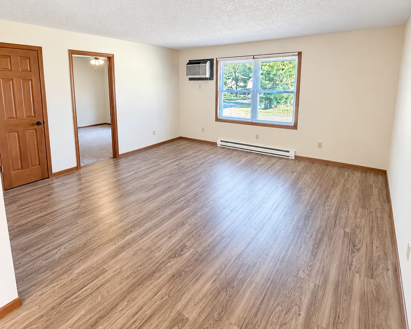 3104 Blakeley — Photo 3