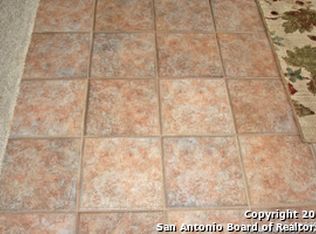 9511 Maytum Cir, Helotes, TX 78023