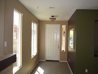 5th image of 13490 Bentwood St