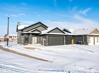 2715 S 73rd Ave #30, Lloydminster, AB T9V 3L8