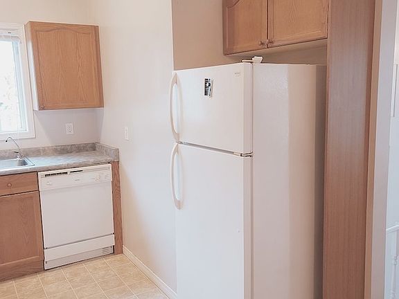 5th image of 8080 Menard St
