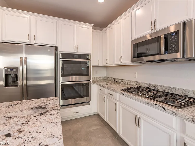 12412 Ocean Tiller Ave — Photo 12