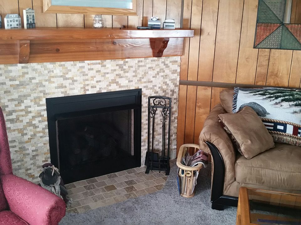 Living room fire place