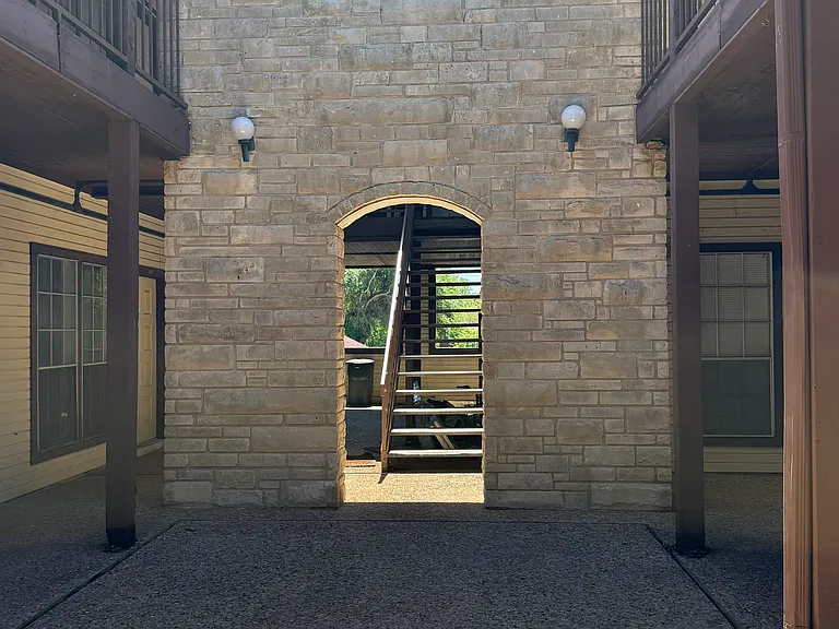 Princeton — Photo 17