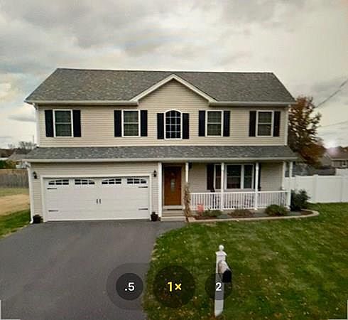 70 Beaumont Ave Chicopee MA 01013 Zillow