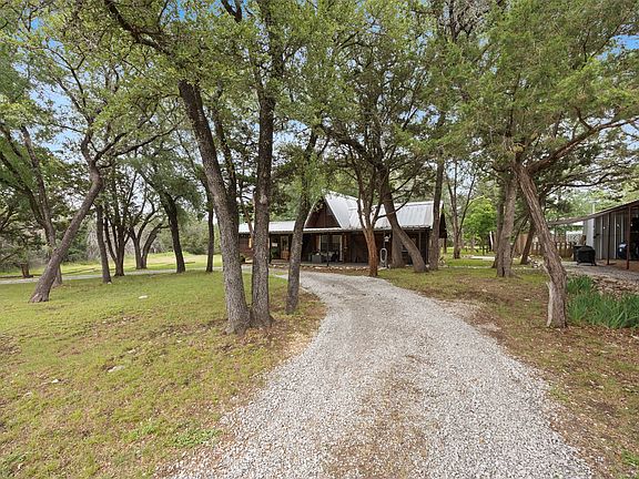 5th image of 118 County Road 1529