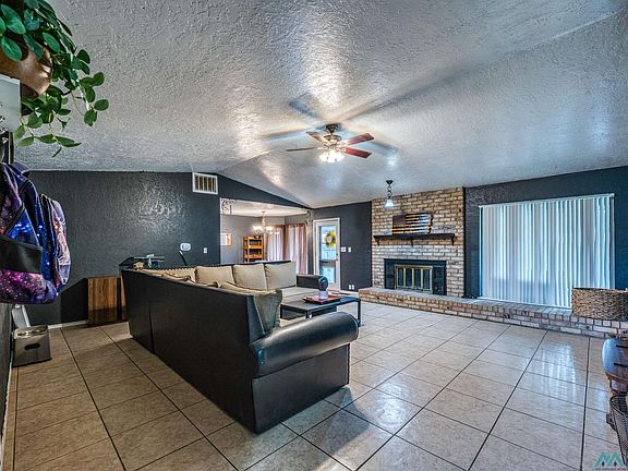 5th image of 712 Mission Arch Dr