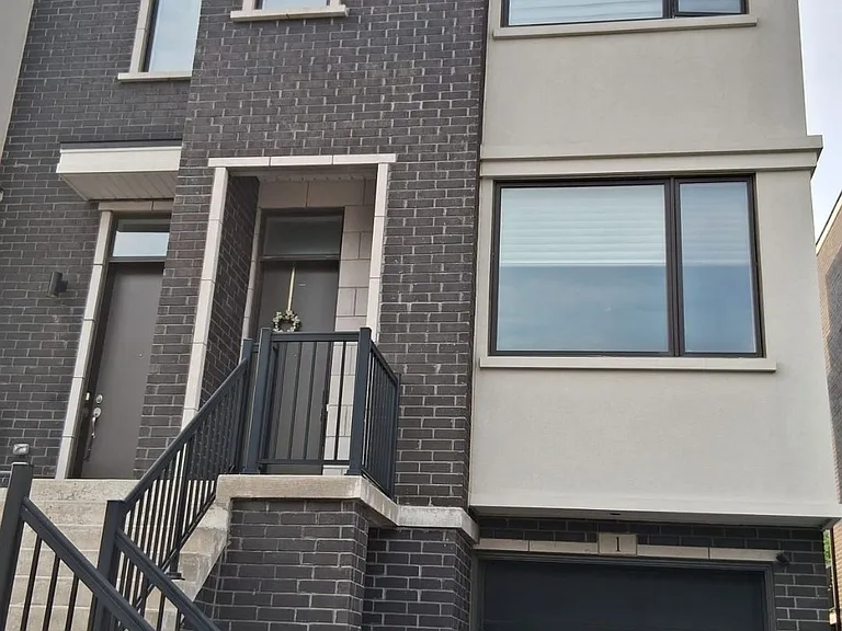 1 Sydney Cir — Photo 1